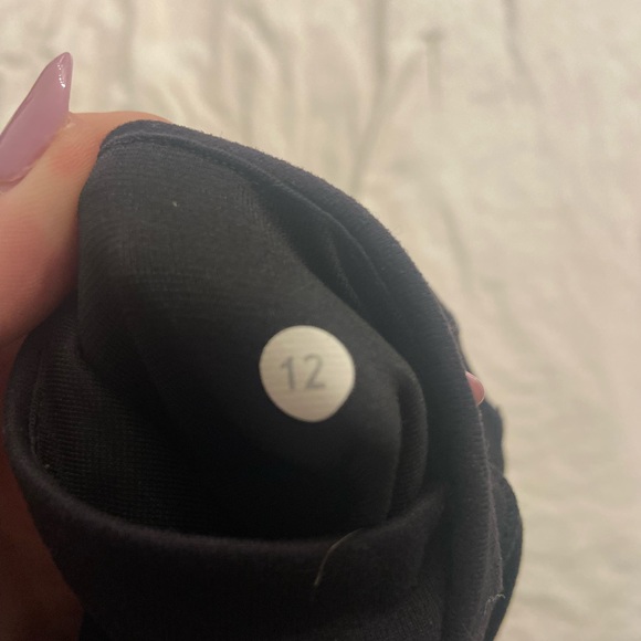 Lululemon size 12 high rise wunder under legging - Picture 4 of 4
